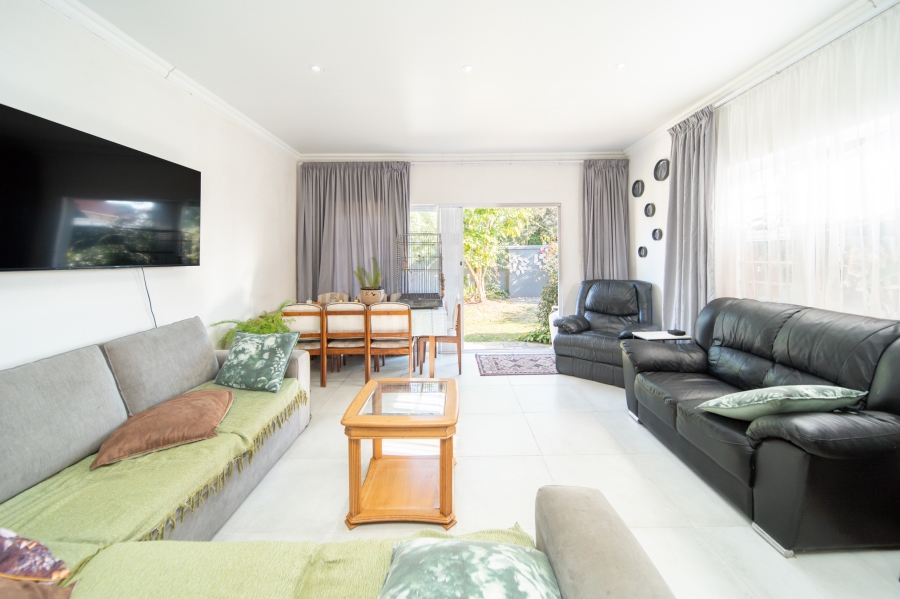 3 Bedroom Property for Sale in Baysville Eastern Cape